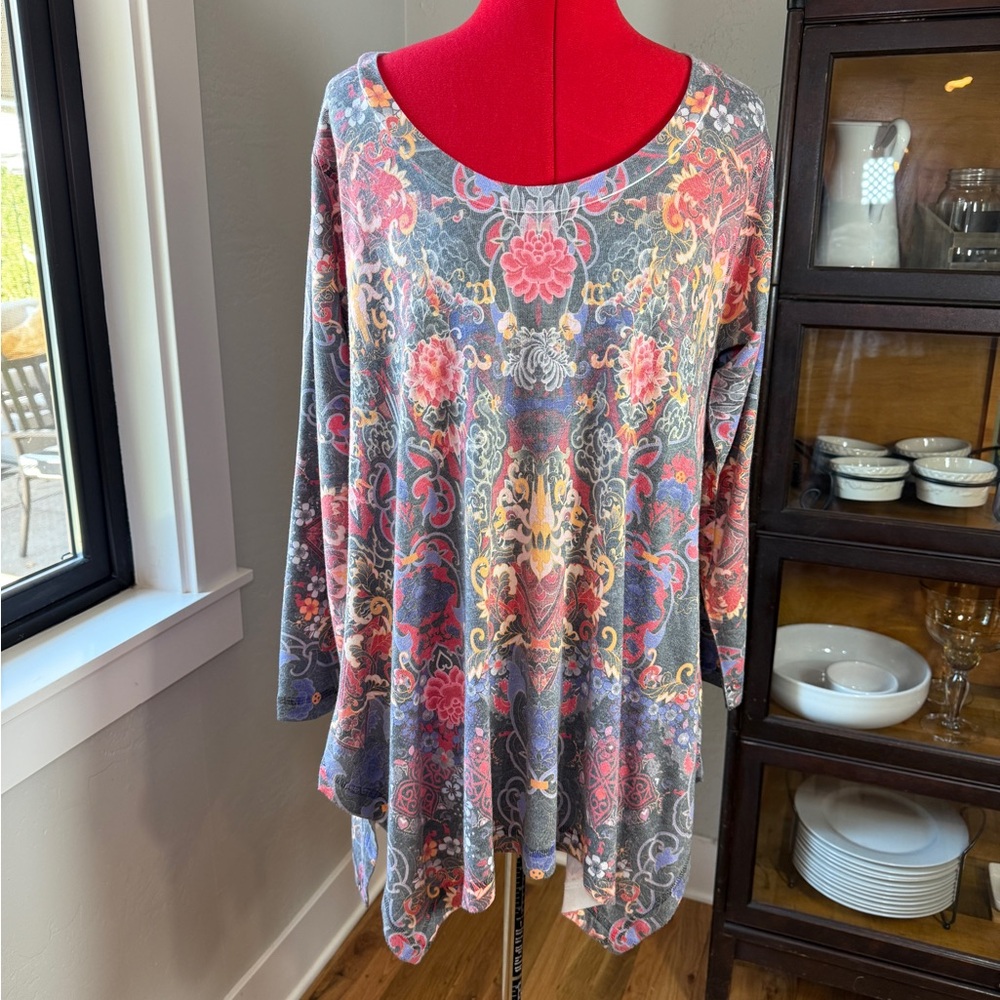 Soft Surroundings Boho Floral Soft Tunic Top Size L